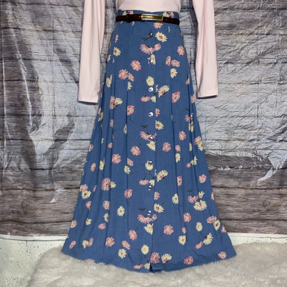 Napa Valley Vintage Floral Print Maxi Skirt - Picture 3 of 8